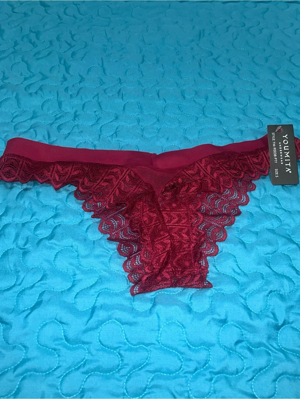 Lot of 6 Thong and Cheeky Panties NWT!!!!